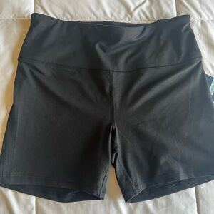 DSG Performance sport shorts